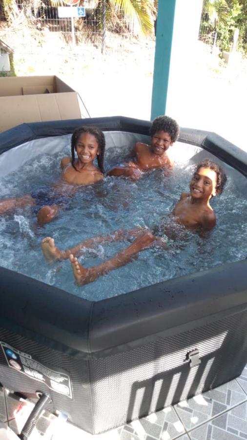La Kay'Loulou Avec Spa Et Piscine Saint-Pierre المظهر الخارجي الصورة
